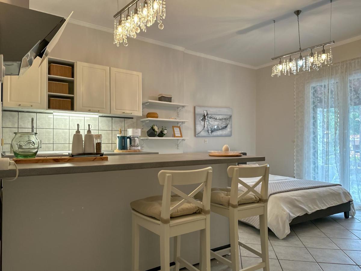 Appartement Theashomly à Kastanéa Extérieur photo