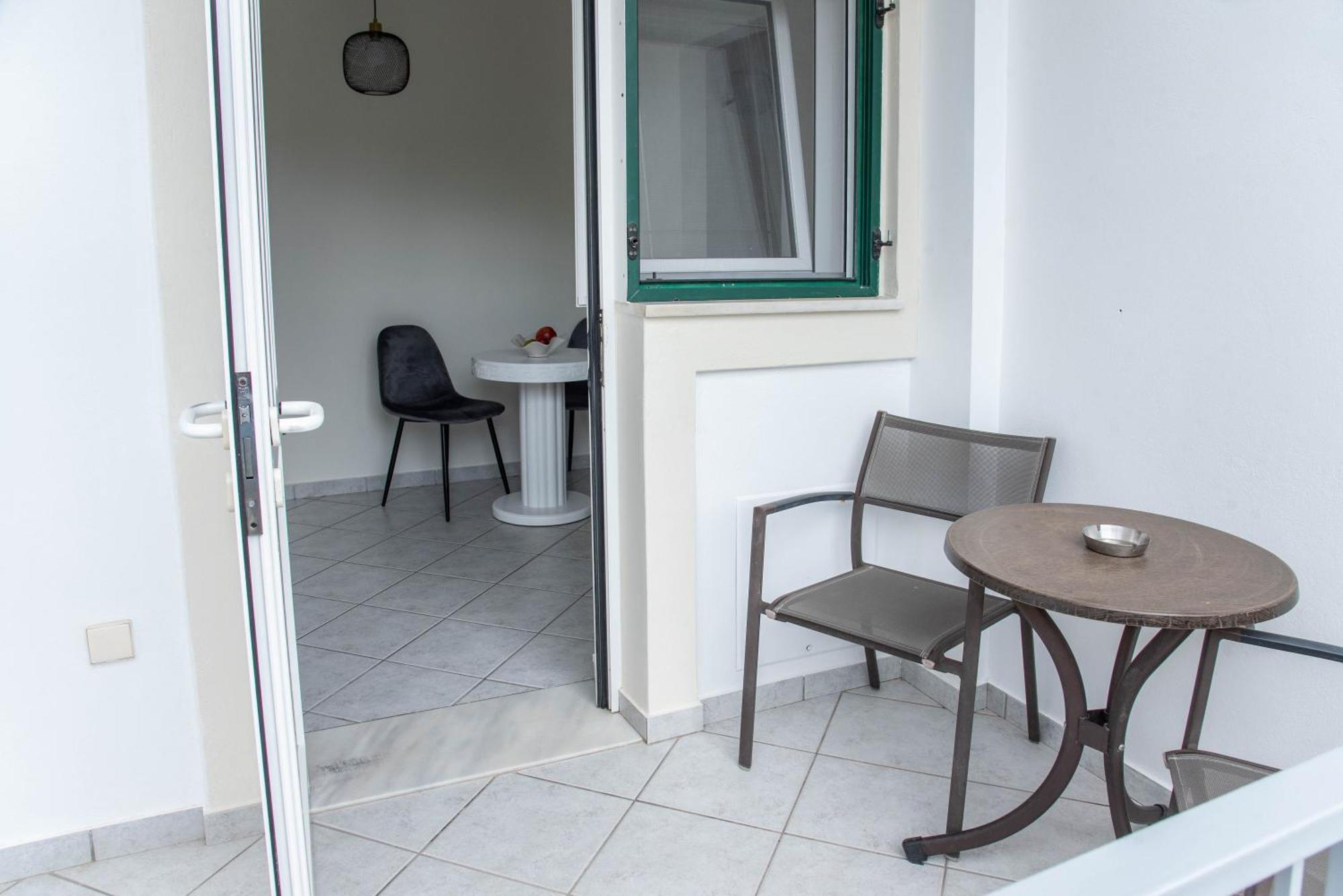 Appartement Theashomly à Kastanéa Extérieur photo