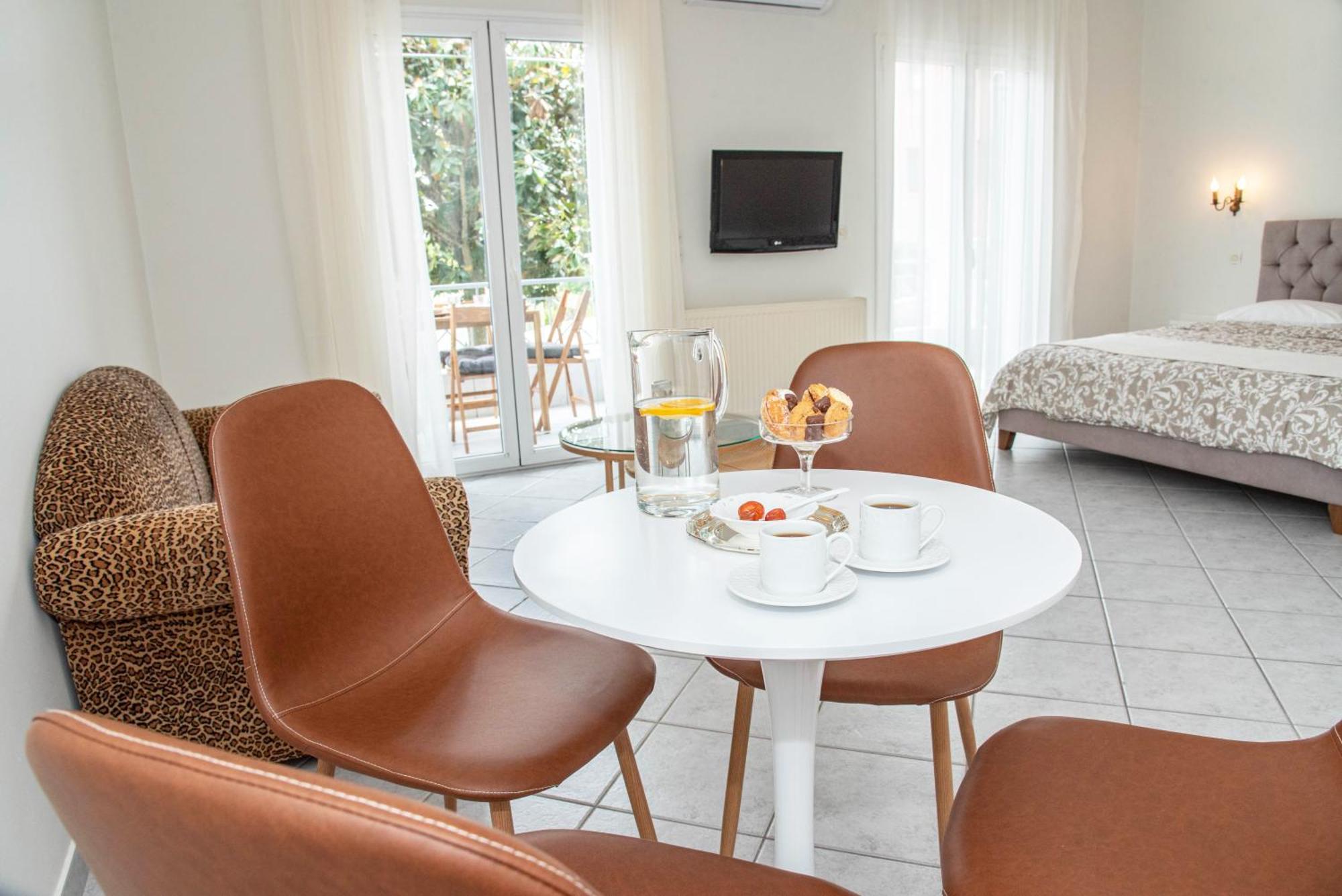 Appartement Theashomly à Kastanéa Extérieur photo